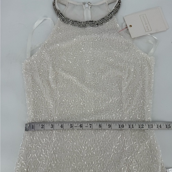 Mac Duggal Womens 4 White Beaded Sleeveless Halter Formal Long Gown Dress Flaws - Picture 15 of 16